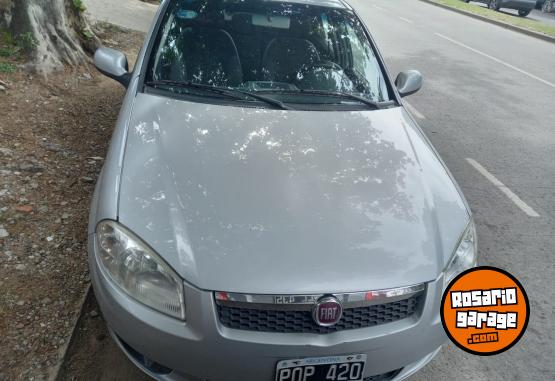 Autos - Fiat SIENA 2016 GNC 180000Km - En Venta