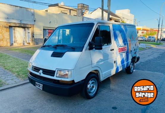 Utilitarios - Renault Trafic 1999 Diesel 210000Km - En Venta