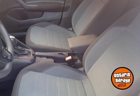 Autos - Volkswagen Nivus Comfortline 2021 Nafta 70000Km - En Venta