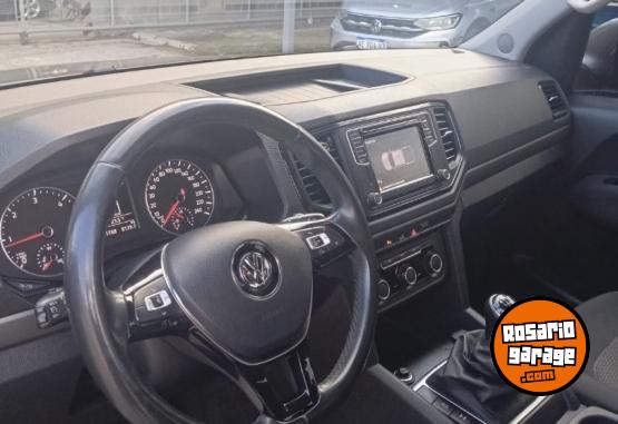 Camionetas - Volkswagen Amarok 4x2 Comfortline 2017 Diesel 90000Km - En Venta