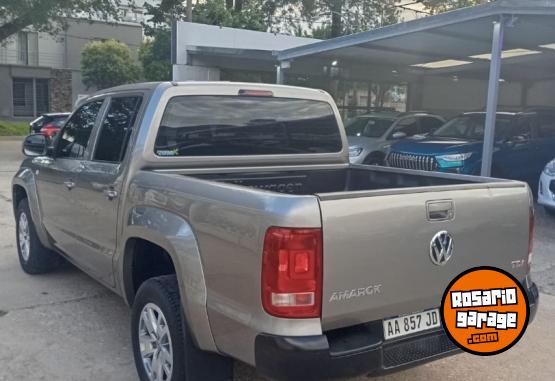Camionetas - Volkswagen Amarok 4x2 Comfortline 2017 Diesel 90000Km - En Venta
