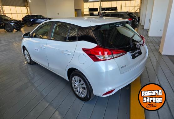 Autos - Toyota Yaris 1.5 xs cvt 2024 Nafta 25100Km - En Venta