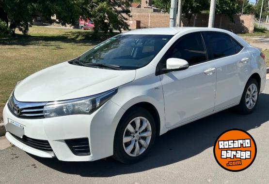Autos - Toyota Corolla cvt excelente 2014 Nafta 140000Km - En Venta