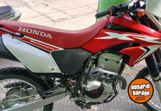 Motos - Honda Xr 250 2022 Nafta 4000Km - En Venta