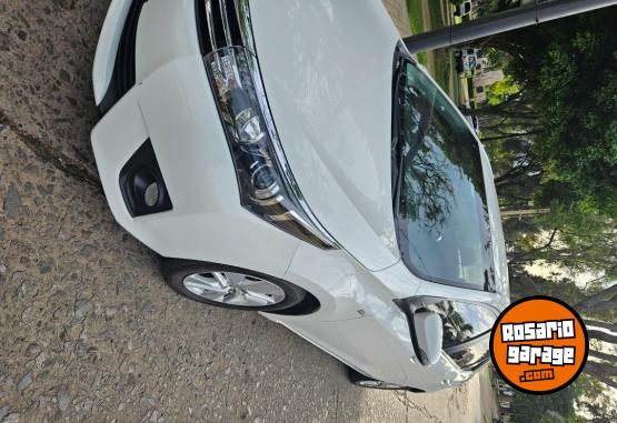 Autos - Toyota Corolla XEI PACK CVT 2015 Nafta 130000Km - En Venta
