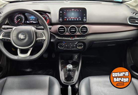 Autos - Fiat Cronos Precision 1.8 2022 Nafta 37000Km - En Venta