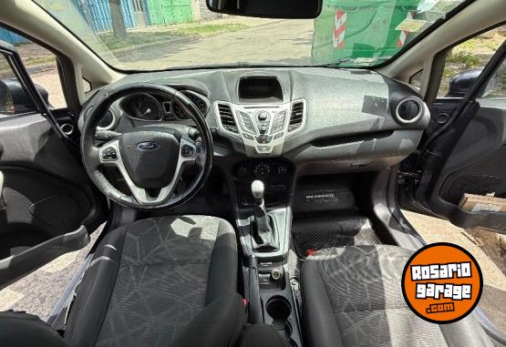 Autos - Ford Fiesta Titanium 2012 Nafta 162000Km - En Venta