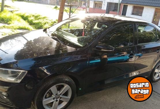 Autos - Volkswagen Vento 2016 Nafta 106000Km - En Venta