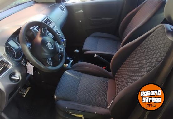 Autos - Volkswagen Suran 2014 GNC 215000Km - En Venta