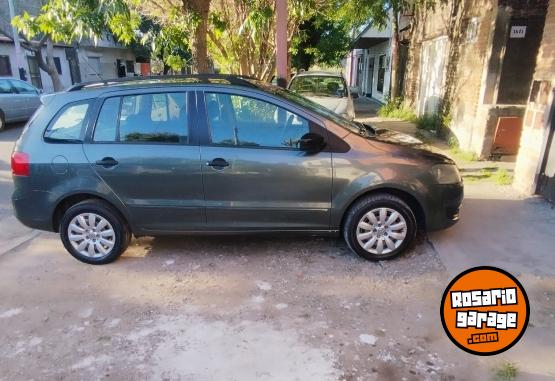 Autos - Volkswagen Suran 2014 GNC 215000Km - En Venta