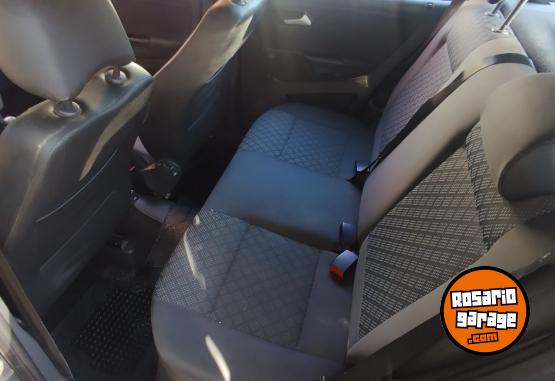 Autos - Volkswagen Suran 2014 GNC 215000Km - En Venta