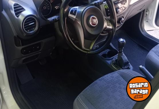 Autos - Fiat Palio Novo 2017 Nafta 82000Km - En Venta