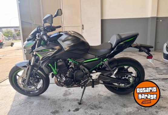 Motos - Kawasaki Z 650 2025 Nafta 6000Km - En Venta