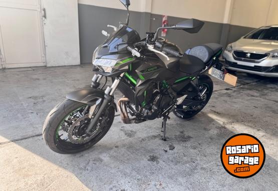 Motos - Kawasaki Z 650 2025 Nafta 6000Km - En Venta