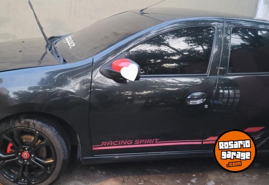 Autos - Renault Sandero rs 2.0 racing spi 2018 Nafta 100000Km - En Venta