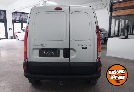 Utilitarios - Renault Kangoo 2017 GNC 184000Km - En Venta