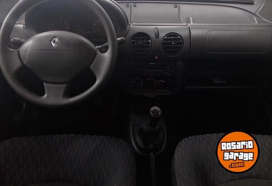 Utilitarios - Renault Kangoo 2017 GNC 184000Km - En Venta