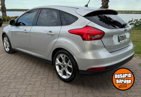 Autos - Ford focus se plus 2015 Nafta 150000Km - En Venta