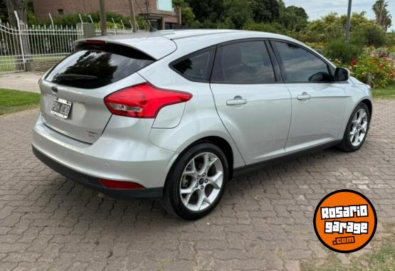 Autos - Ford focus se plus 2015 Nafta 150000Km - En Venta