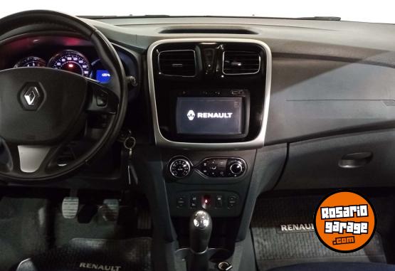 Autos - Renault SANDERO PRIVILEGE 1.6 GNC 2017 GNC 135436Km - En Venta