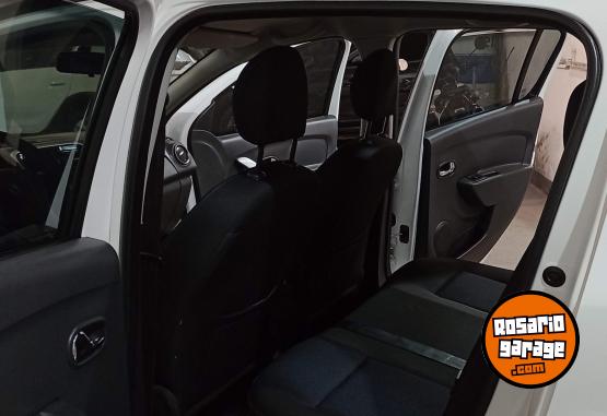 Autos - Renault SANDERO PRIVILEGE 1.6 GNC 2017 GNC 135436Km - En Venta