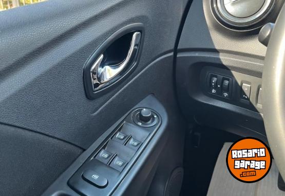 Autos - Renault Captur 2018 Nafta 56708Km - En Venta