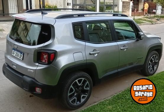 Camionetas - Jeep RENEGADE 1.8 LONGITUDE AT 2022 Nafta 25000Km - En Venta