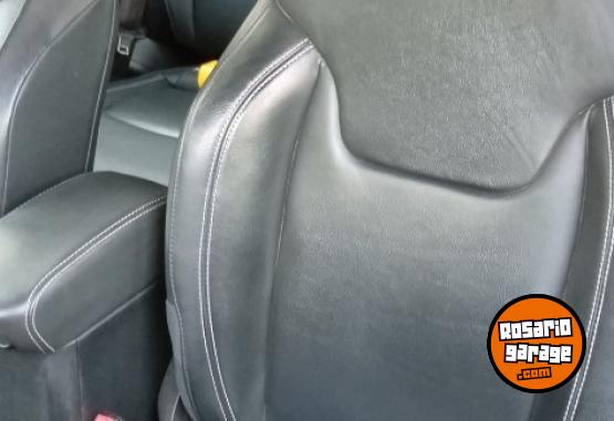 Camionetas - Jeep RENEGADE 1.8 LONGITUDE AT 2022 Nafta 25000Km - En Venta