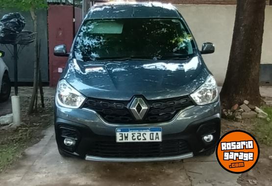 Utilitarios - Renault Kangoo 2018 GNC 107000Km - En Venta