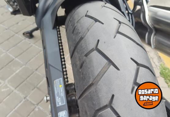 Motos - Benelli 502 C 2023 Nafta 8400Km - En Venta