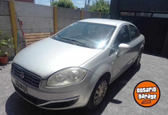 Autos - Fiat Lnea Uconnect 2015 Nafta 190000Km - En Venta