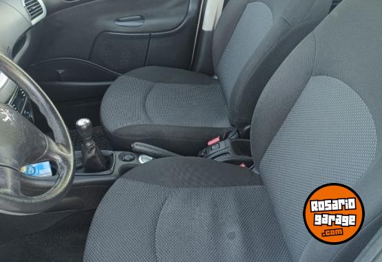 Autos - Peugeot 207 2014 Nafta 121000Km - En Venta