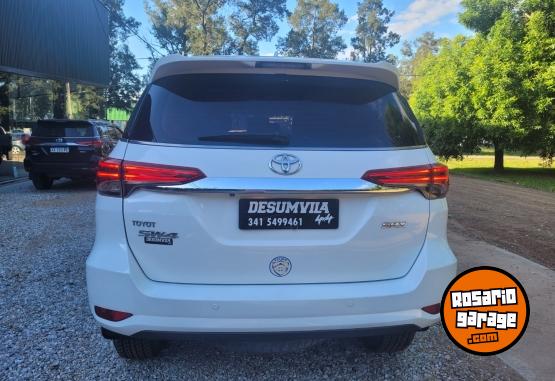 Camionetas - Toyota SW4 SRX 4X4 7A 2017 Diesel 200000Km - En Venta