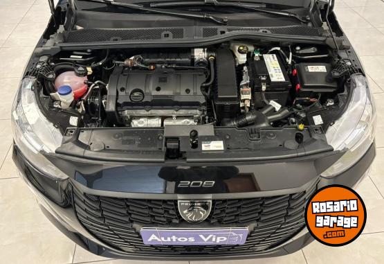 Autos - Peugeot 208 ALLURE AT 2025 Nafta 7100Km - En Venta
