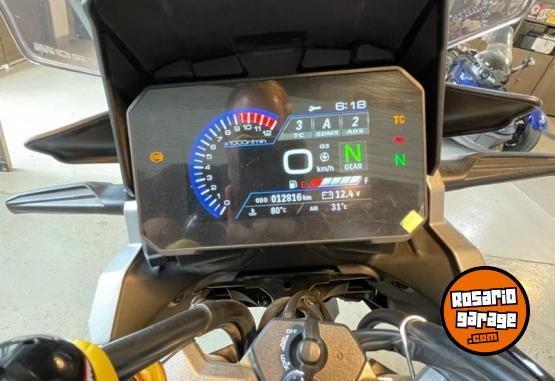 Motos - Suzuki V-STROM 2024 Nafta 12900Km - En Venta