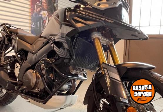 Motos - Suzuki V-STROM 2024 Nafta 12900Km - En Venta