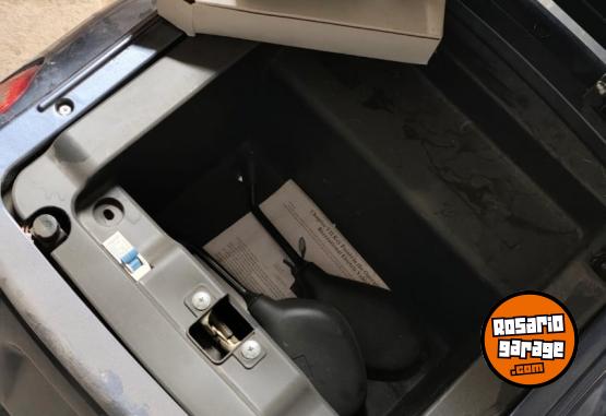 Cuatris y UTVs - Otra marca triciclo electrico 2024 GNC 10Km - En Venta