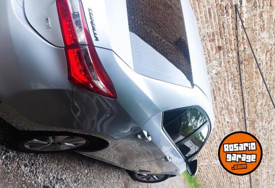 Autos - Toyota Corolla Xei 1.8 2016 Nafta 98300Km - En Venta