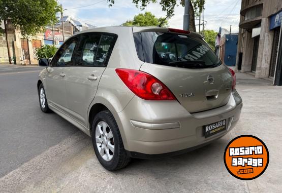 Autos - Nissan Tiida Acenta 2010 Nafta  - En Venta