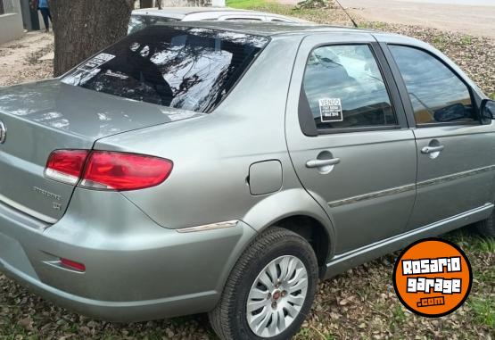 Autos - Fiat Siena Atractiv 1.4 Full. 2010 Nafta 166000Km - En Venta