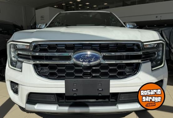Camionetas - Ford Everest Titanium 2025 Nafta 0Km - En Venta