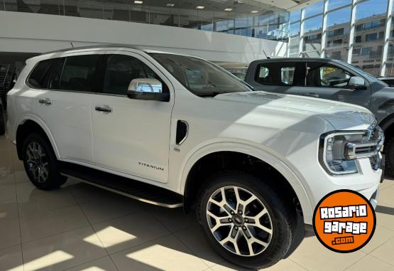 Camionetas - Ford Everest Titanium 2025 Nafta 0Km - En Venta