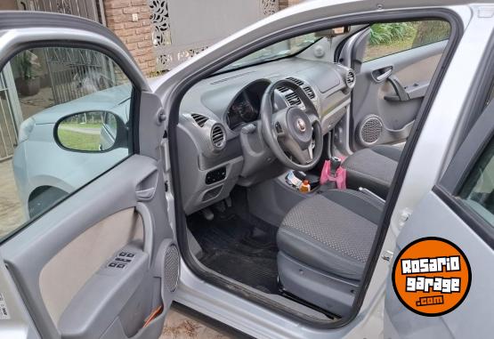 Autos - Fiat Grand Siena 2013 Nafta 122000Km - En Venta