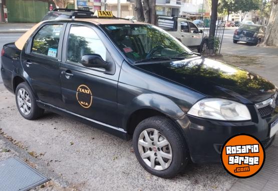 Autos - Fiat SIENA 2017 GNC 413000Km - En Venta