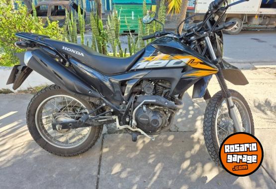 Motos - Honda XR 2024 Nafta 8000Km - En Venta