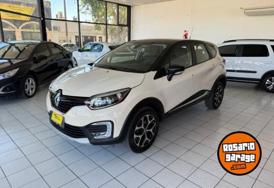 Autos - Renault Captur 2017 Nafta 104000Km - En Venta