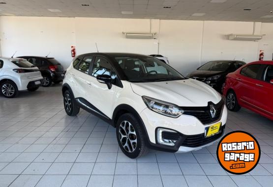 Autos - Renault Captur 2017 Nafta 104000Km - En Venta
