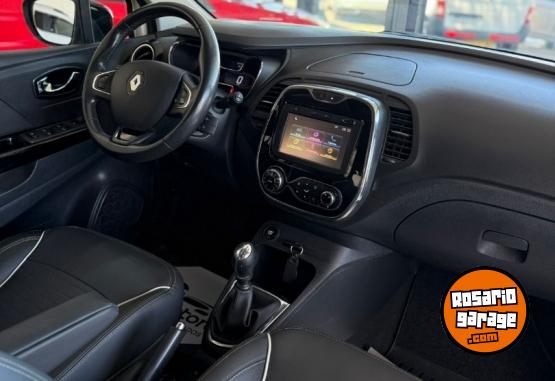 Autos - Renault Captur 2017 Nafta 104000Km - En Venta