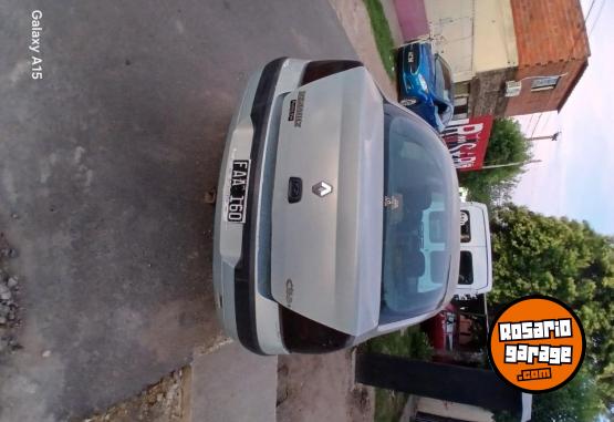 Autos - Renault Clio 2005 Nafta 80000Km - En Venta