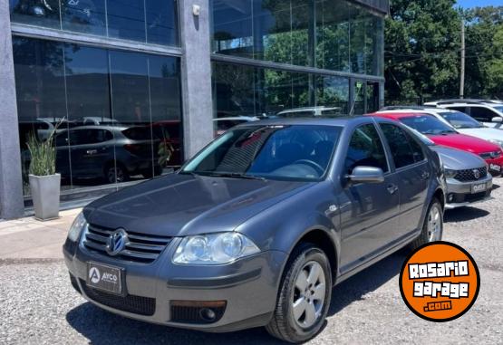 Autos - Volkswagen BORA 2.0 TRENDLINE 2012 Nafta  - En Venta